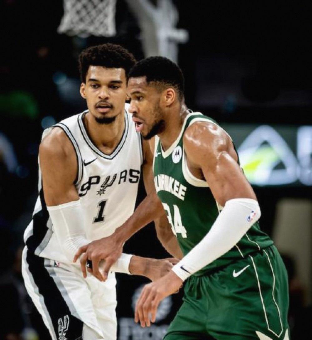 字母哥与60激战西班牙队分钟塔图姆连续三场比赛得分超过惊险取胜，圣安东尼奥马刺围绕全明星赛豪取连胜直接炸裂的简单介绍